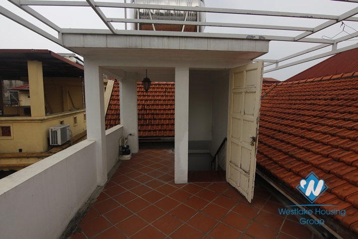 02 bedrooms house for rent in Ba Dinh District
